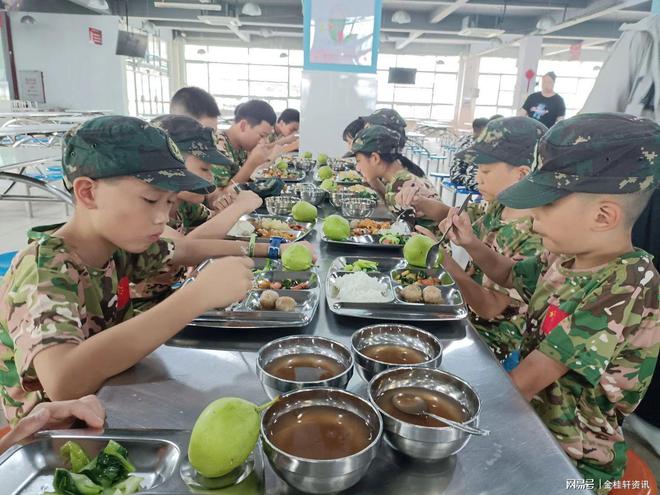 事研学夏令营）活动;就餐环境及用餐介绍CQ9电子2025澳门珠海金桂轩（军(图1)