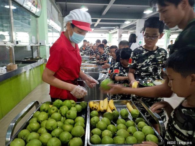 事研学夏令营）活动;就餐环境及用餐介绍CQ9电子2025澳门珠海金桂轩（军(图4)